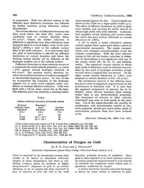 Chemisorption of oxygen on gold