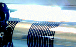 Graphical abstract: Rapid flash annealing of thermally reactive copolymers in a roll-to-roll process for polymer solar cells