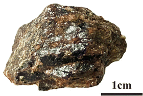 Graphical abstract: Hidra aeschynite-(Y): a potential natural reference material for microbeam Pb–Pb and Lu–Hf geochronology