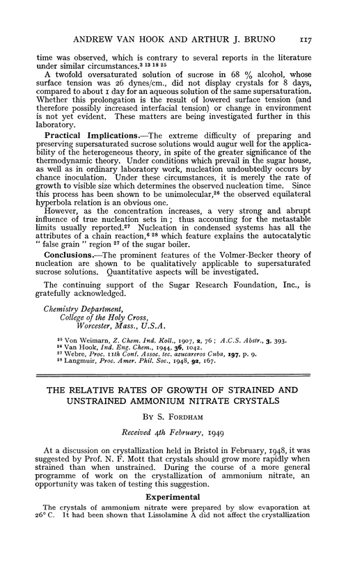 The relative rates of growth of strained and unstrained ammonium nitrate crystals