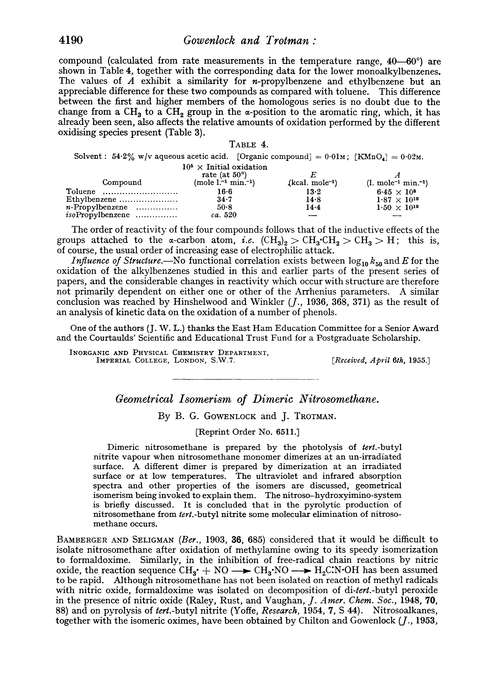 Geometrical isomerism of dimeric nitrosomethane