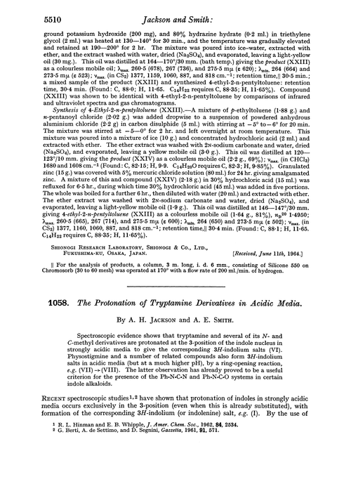 1058. The protonation of tryptamine derivatives in acidic media