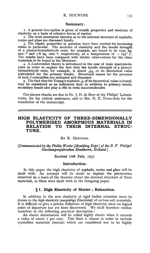 High elasticity of three-dimensionally polymerised amorphous materials in relation to their internal structure