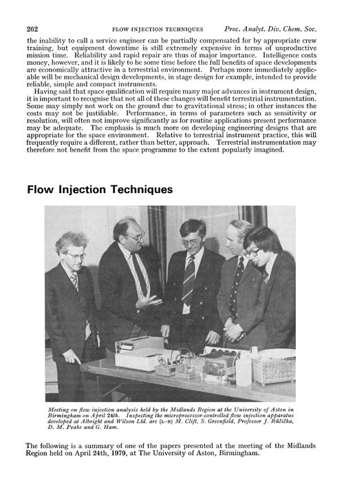 Flow injection techniques. Monitoring chemiluminescent reactions by flow injection analysis