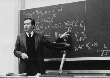 Teaching analytical chemistry at the University of Antwerp Graduate School (1973).
