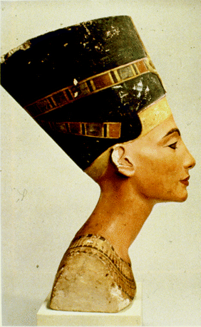 Picture of the Bust of Nefertete (Egyptian Museum of the State Museum, Berlin).