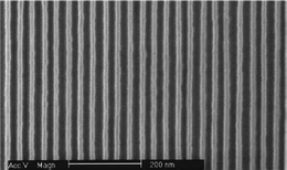 SEM of Si nanowire (15 nm wide and 34 nm pitch) mold used for nanoimprinting. Reprinted with permission from ref. 31 (Nano Lett., 2006, 6, 351–354). Copyright 2006 American Chemical Society.