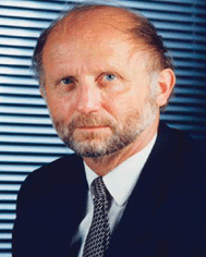 
                  Achim Müller
                