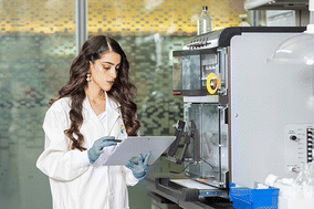 Graphical abstract: Materials Horizons Emerging Investigator Series: Dr Dana Alsulaiman, KAUST, Saudi Arabia